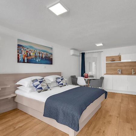Luxury City Center Apartments Makarska Exterior foto